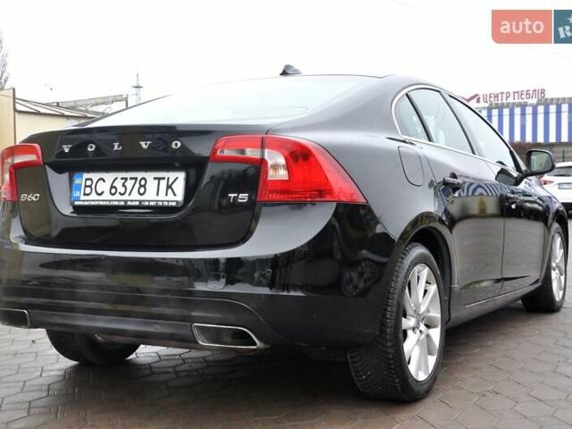 Черный Вольво С60, объемом двигателя 1.97 л и пробегом 82 тыс. км за 10500 $, фото 8 на Automoto.ua