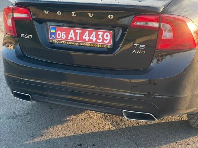 Чорний Вольво С60, об'ємом двигуна 2.5 л та пробігом 259 тис. км за 11900 $, фото 7 на Automoto.ua
