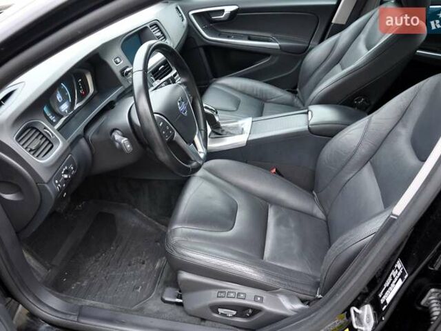 Черный Вольво С60, объемом двигателя 1.97 л и пробегом 82 тыс. км за 10500 $, фото 14 на Automoto.ua