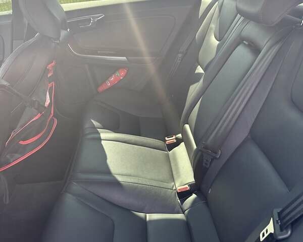 Чорний Вольво С60, об'ємом двигуна 2.4 л та пробігом 79 тис. км за 23500 $, фото 8 на Automoto.ua