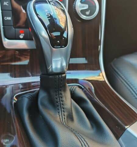 Чорний Вольво С60, об'ємом двигуна 1.98 л та пробігом 205 тис. км за 16900 $, фото 53 на Automoto.ua