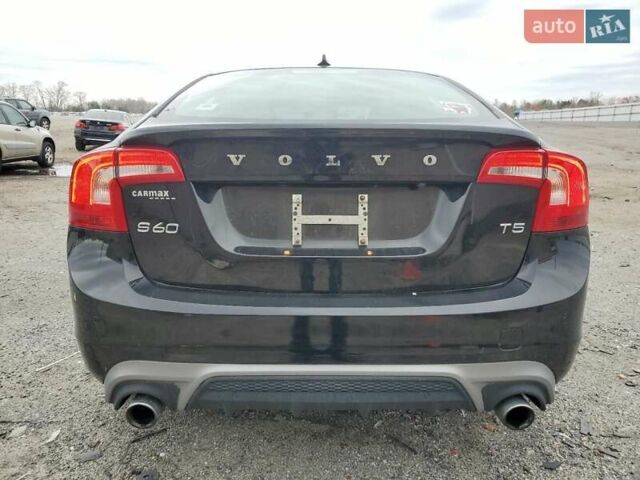 Черный Вольво С60, объемом двигателя 2 л и пробегом 77 тыс. км за 3000 $, фото 5 на Automoto.ua