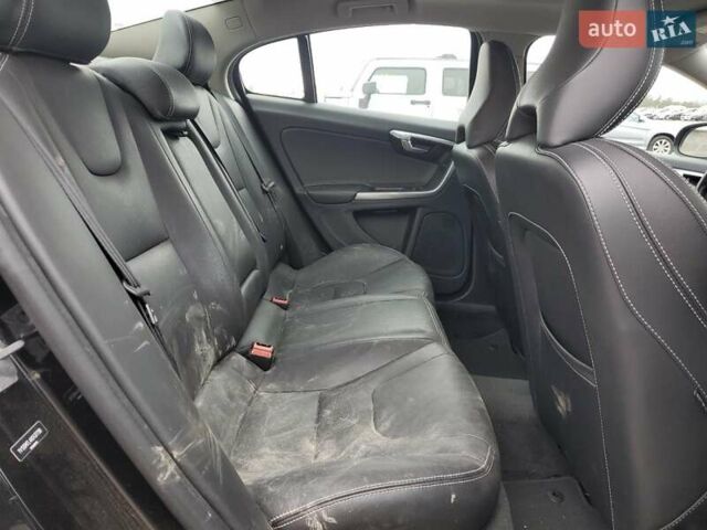 Черный Вольво С60, объемом двигателя 2 л и пробегом 77 тыс. км за 3000 $, фото 9 на Automoto.ua