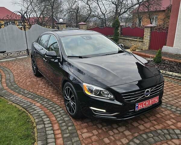 Черный Вольво С60, объемом двигателя 1.97 л и пробегом 141 тыс. км за 12950 $, фото 2 на Automoto.ua