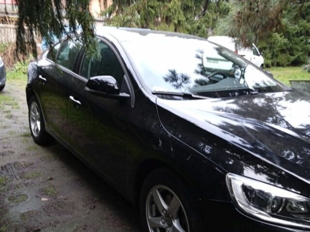 Чорний Вольво С60, об'ємом двигуна 2 л та пробігом 44 тис. км за 13658 $, фото 1 на Automoto.ua