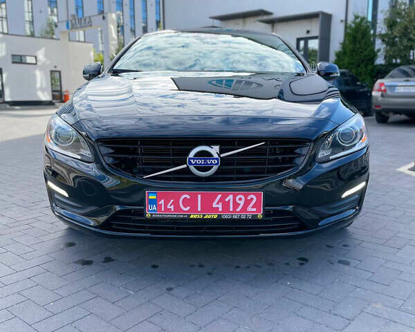 Черный Вольво С60, объемом двигателя 2 л и пробегом 94 тыс. км за 14500 $, фото 1 на Automoto.ua