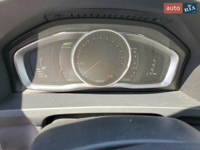 Черный Вольво С60, объемом двигателя 2 л и пробегом 62 тыс. км за 3000 $, фото 8 на Automoto.ua