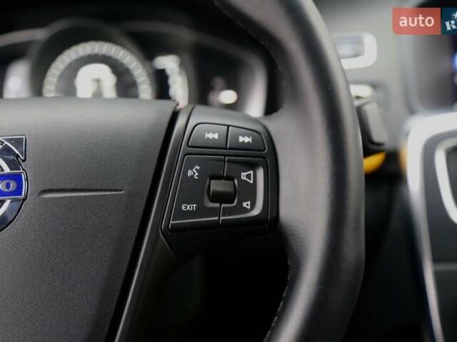 Черный Вольво С60, объемом двигателя 1.97 л и пробегом 217 тыс. км за 15500 $, фото 24 на Automoto.ua