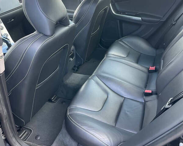 Черный Вольво С60, объемом двигателя 2 л и пробегом 94 тыс. км за 14500 $, фото 9 на Automoto.ua