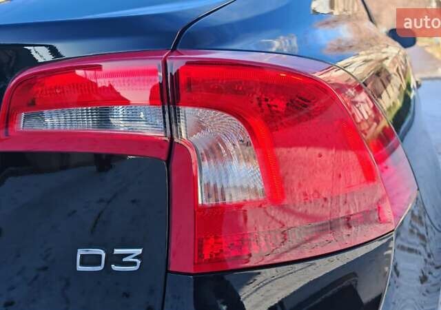 Чорний Вольво С60, об'ємом двигуна 1.98 л та пробігом 205 тис. км за 16900 $, фото 77 на Automoto.ua