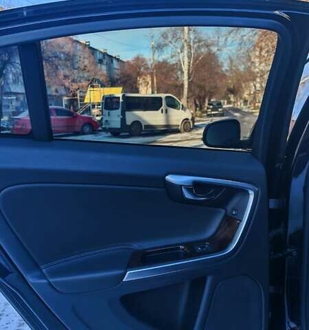 Чорний Вольво С60, об'ємом двигуна 1.98 л та пробігом 205 тис. км за 16900 $, фото 44 на Automoto.ua