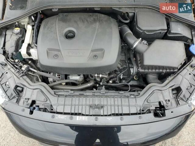 Черный Вольво С60, объемом двигателя 2 л и пробегом 77 тыс. км за 3000 $, фото 10 на Automoto.ua