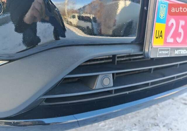 Чорний Вольво С60, об'ємом двигуна 1.98 л та пробігом 205 тис. км за 16900 $, фото 4 на Automoto.ua