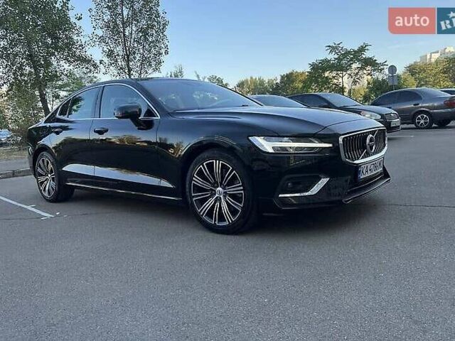 Вольво С60 2019 у Києві на Automoto.ua Чорний Вольво С60, об'ємом двигуна 1.97 л та пробігом 62 тис. км за 25100 $, фото 1 на Automoto.ua