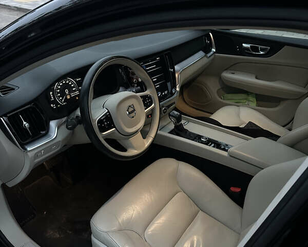 Чорний Вольво С60, об'ємом двигуна 1.97 л та пробігом 180 тис. км за 25800 $, фото 13 на Automoto.ua