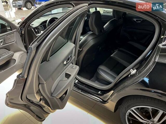 Черный Вольво С60, объемом двигателя 1.97 л и пробегом 69 тыс. км за 22500 $, фото 7 на Automoto.ua