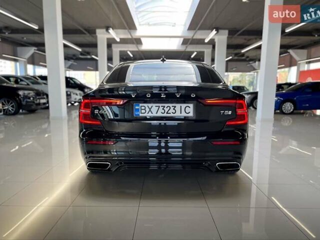 Черный Вольво С60, объемом двигателя 1.97 л и пробегом 69 тыс. км за 22500 $, фото 4 на Automoto.ua