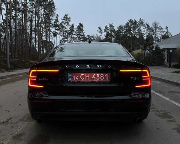 Чорний Вольво С60, об'ємом двигуна 1.97 л та пробігом 180 тис. км за 25800 $, фото 10 на Automoto.ua