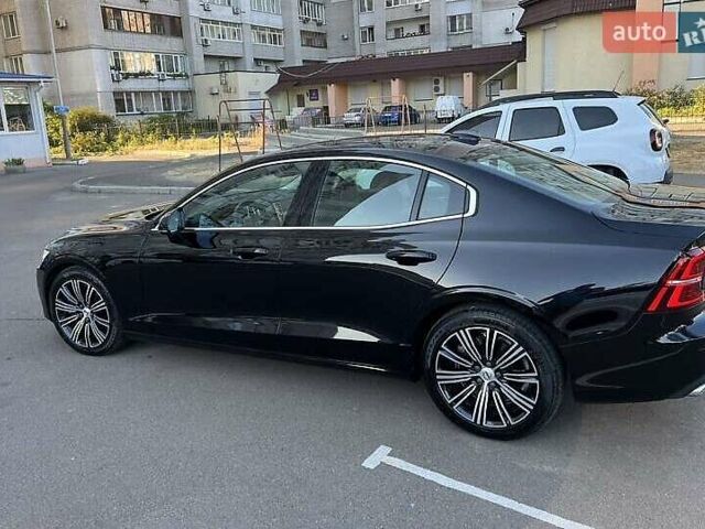 Вольво С60 2019 у Києві на Automoto.ua Чорний Вольво С60, об'ємом двигуна 1.97 л та пробігом 62 тис. км за 25100 $, фото 5 на Automoto.ua