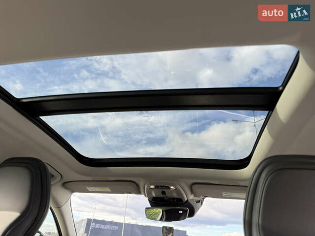 Чорний Вольво С60, об'ємом двигуна 1.97 л та пробігом 43 тис. км за 25500 $, фото 16 на Automoto.ua