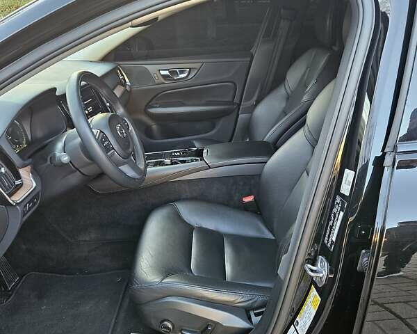 Чорний Вольво С60, об'ємом двигуна 1.97 л та пробігом 100 тис. км за 31990 $, фото 24 на Automoto.ua