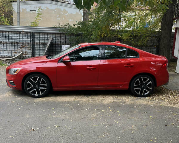 Червоний Вольво С60, об'ємом двигуна 2 л та пробігом 162 тис. км за 15000 $, фото 3 на Automoto.ua