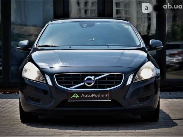 Вольво С60, объемом двигателя 2 л и пробегом 271 тыс. км за 13500 $, фото 1 на Automoto.ua