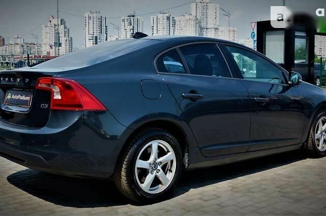 Вольво С60, объемом двигателя 2 л и пробегом 271 тыс. км за 13500 $, фото 8 на Automoto.ua