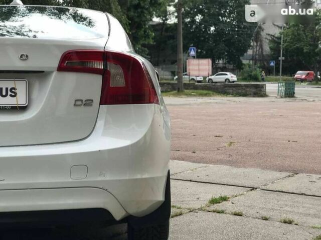 Вольво С60, объемом двигателя 1.6 л и пробегом 291 тыс. км за 12590 $, фото 10 на Automoto.ua