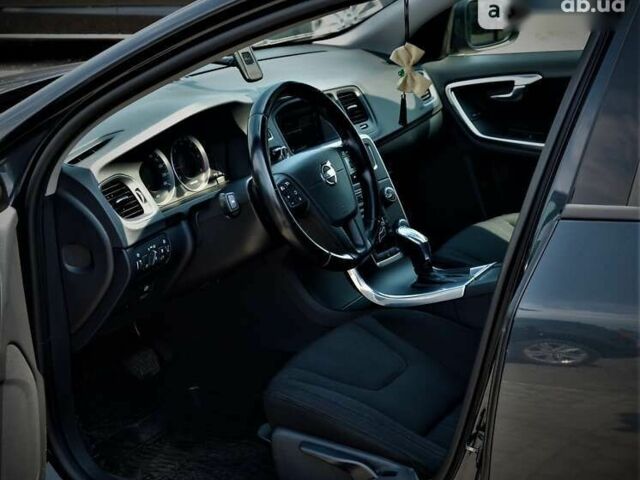 Вольво С60, объемом двигателя 2 л и пробегом 271 тыс. км за 13500 $, фото 14 на Automoto.ua