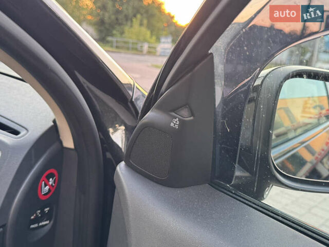 Вольво С60, об'ємом двигуна 1.98 л та пробігом 173 тис. км за 13500 $, фото 24 на Automoto.ua