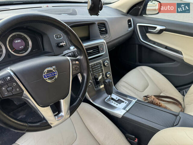 Вольво С60, об'ємом двигуна 1.98 л та пробігом 173 тис. км за 13500 $, фото 13 на Automoto.ua