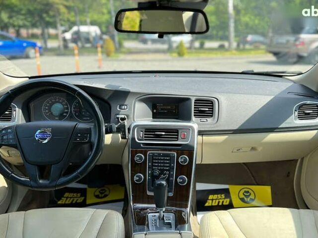 Вольво С60, об'ємом двигуна 2 л та пробігом 198 тис. км за 9600 $, фото 13 на Automoto.ua