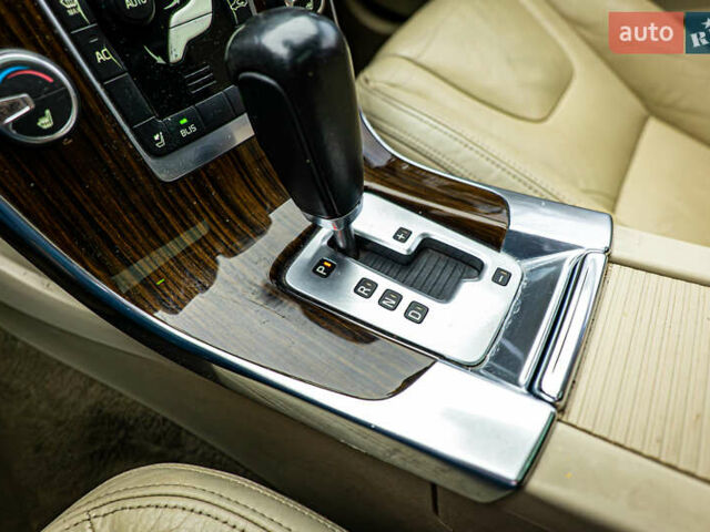 Вольво С60, об'ємом двигуна 2.5 л та пробігом 202 тис. км за 8432 $, фото 15 на Automoto.ua