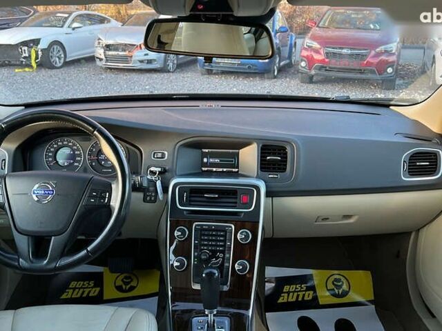 Вольво С60, об'ємом двигуна 2 л та пробігом 198 тис. км за 9600 $, фото 10 на Automoto.ua