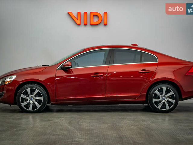 Вольво С60, об'ємом двигуна 2.5 л та пробігом 202 тис. км за 8432 $, фото 2 на Automoto.ua