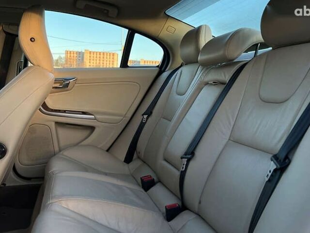 Вольво С60, об'ємом двигуна 2 л та пробігом 198 тис. км за 9600 $, фото 19 на Automoto.ua