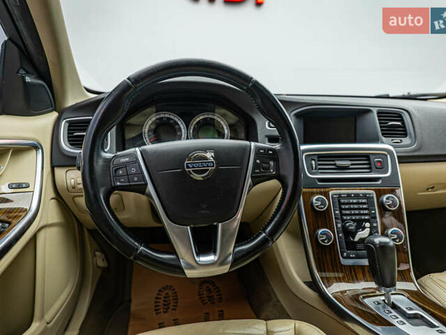 Вольво С60, об'ємом двигуна 2.5 л та пробігом 202 тис. км за 8432 $, фото 10 на Automoto.ua