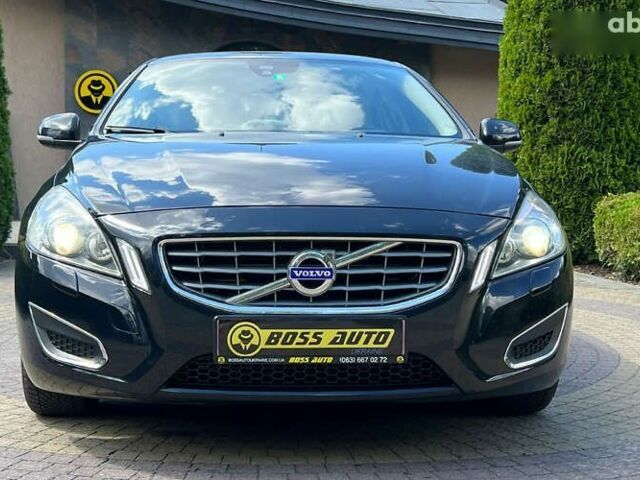 Вольво С60, об'ємом двигуна 2 л та пробігом 198 тис. км за 9600 $, фото 1 на Automoto.ua