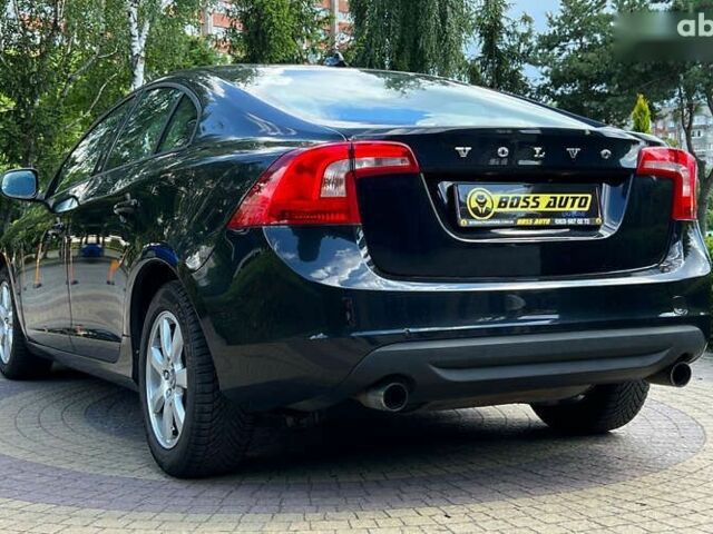 Вольво С60, об'ємом двигуна 2 л та пробігом 198 тис. км за 9600 $, фото 4 на Automoto.ua