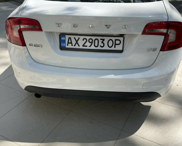 Вольво С60, об'ємом двигуна 1.98 л та пробігом 285 тис. км за 10000 $, фото 6 на Automoto.ua