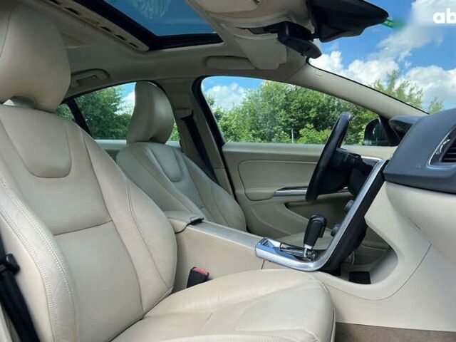 Вольво С60, об'ємом двигуна 2 л та пробігом 198 тис. км за 9600 $, фото 8 на Automoto.ua