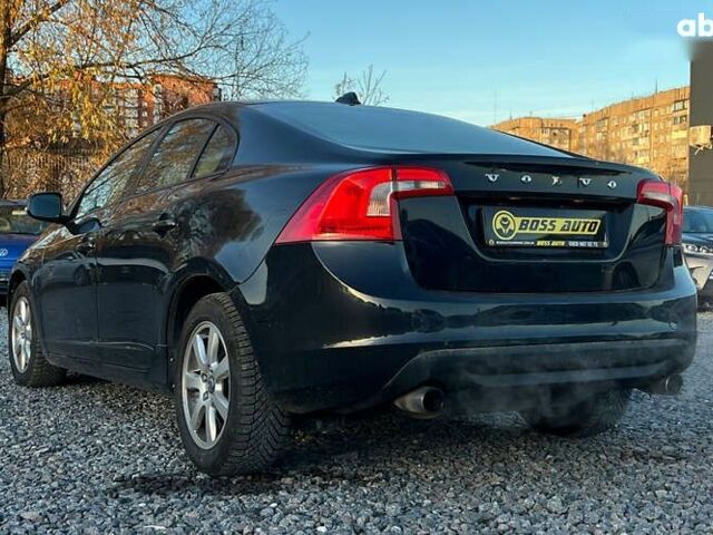 Вольво С60, об'ємом двигуна 2 л та пробігом 198 тис. км за 9600 $, фото 3 на Automoto.ua