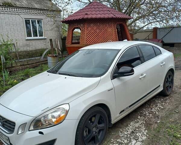 Вольво С60, об'ємом двигуна 2.52 л та пробігом 200 тис. км за 10699 $, фото 2 на Automoto.ua