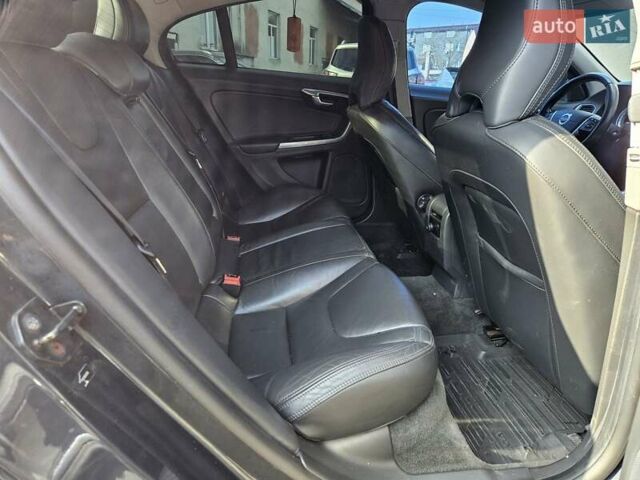 Вольво С60, объемом двигателя 2.52 л и пробегом 342 тыс. км за 8999 $, фото 45 на Automoto.ua