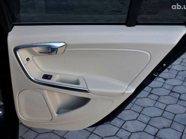 Вольво С60, об'ємом двигуна 2.5 л та пробігом 207 тис. км за 8500 $, фото 23 на Automoto.ua