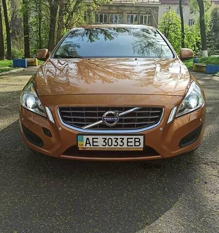 Вольво С60, об'ємом двигуна 1.6 л та пробігом 57 тис. км за 13400 $, фото 4 на Automoto.ua