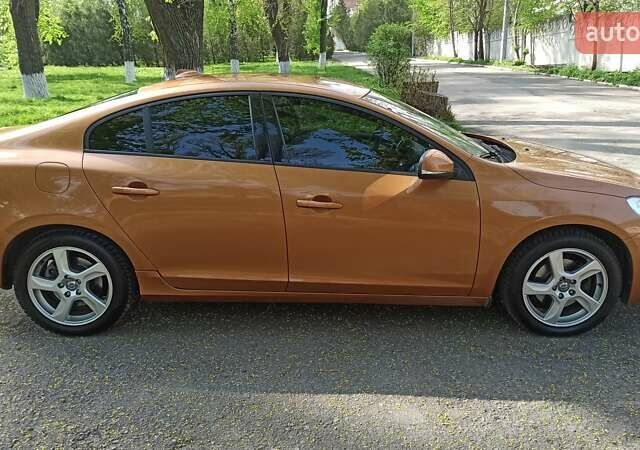 Вольво С60, об'ємом двигуна 1.6 л та пробігом 57 тис. км за 13400 $, фото 15 на Automoto.ua
