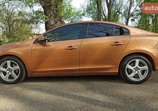 Вольво С60, об'ємом двигуна 1.6 л та пробігом 57 тис. км за 13400 $, фото 8 на Automoto.ua