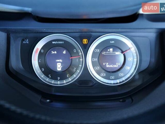 Вольво С60, об'ємом двигуна 2.52 л та пробігом 207 тис. км за 8500 $, фото 37 на Automoto.ua